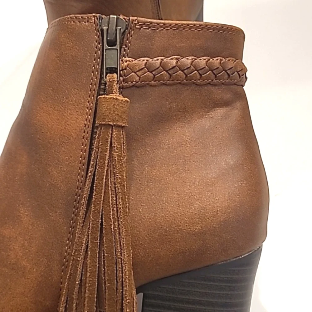 Esprit Rowdy Ankle Boot Square Chunky Block Heel Tassel Zip Up Round Toe Braided